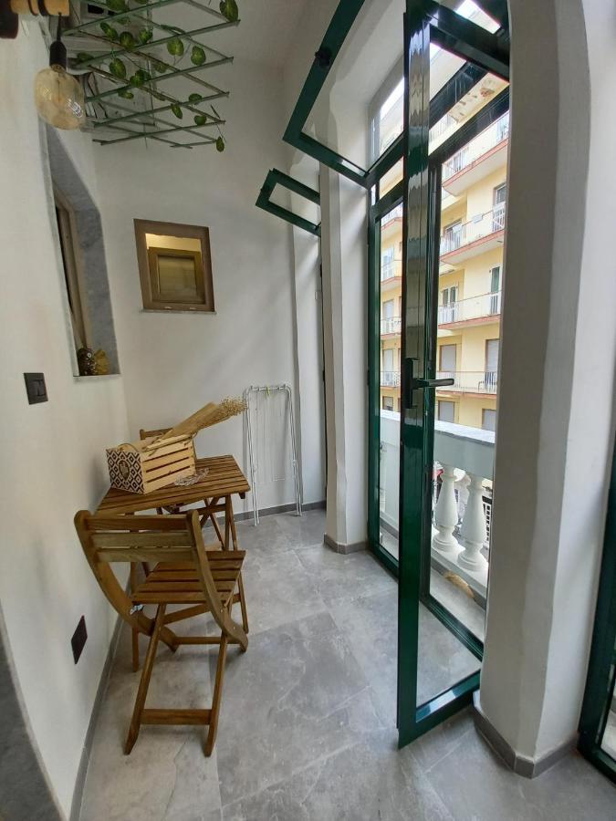 Maga Miro - Guest House Salerno Exteriér fotografie