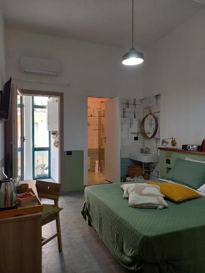 Maga Miro - Guest House Salerno Exteriér fotografie